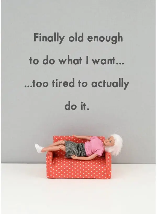  - 3895-JJGMAG005_lgjpg